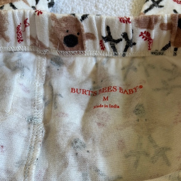 Burt’s Bees Reindeer Pajama Set - Picture 5 of 6